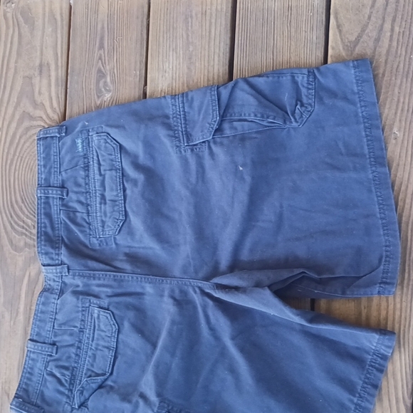 Izod men's blue cargo shorts size 38 - Picture 6 of 8